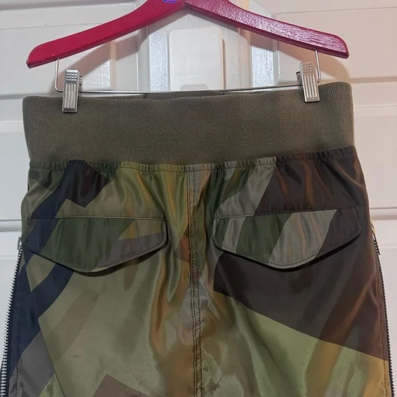 SACAI X Kaws Skirt Camo Pleated Designer Green $975 - Picture 7 of 11